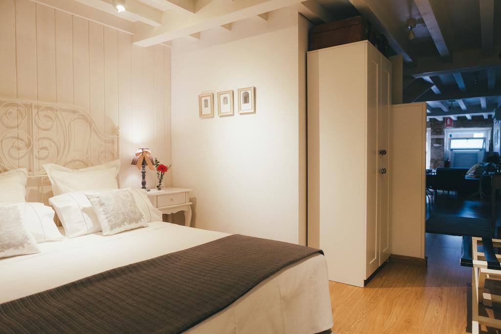 Apartamentos Aurelia Antica サンティアゴ・デ・コンポステーラ エクステリア 写真